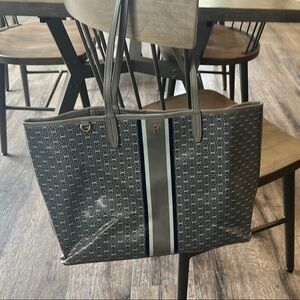 Tory Burch Gray Tote Bag with Structured Design